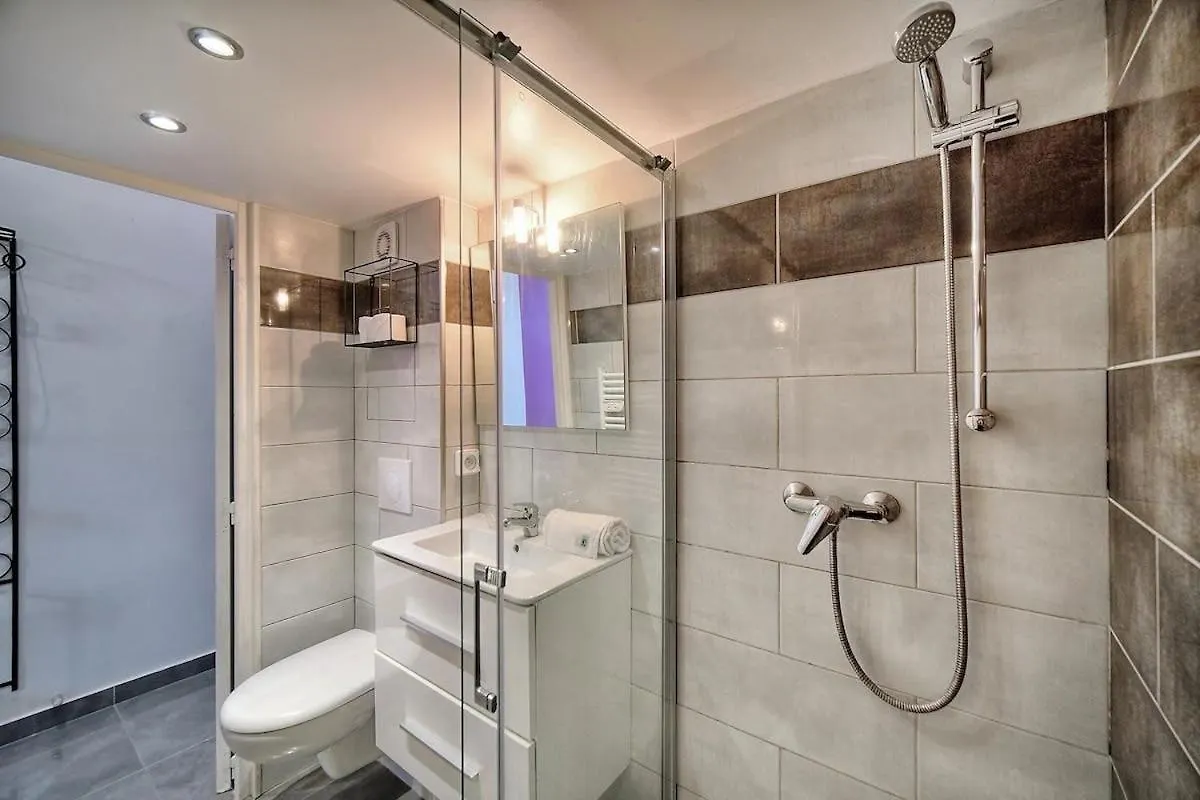 Studio Paulette Mezzanine - 500M From The Beach Cannes 0*,  France
