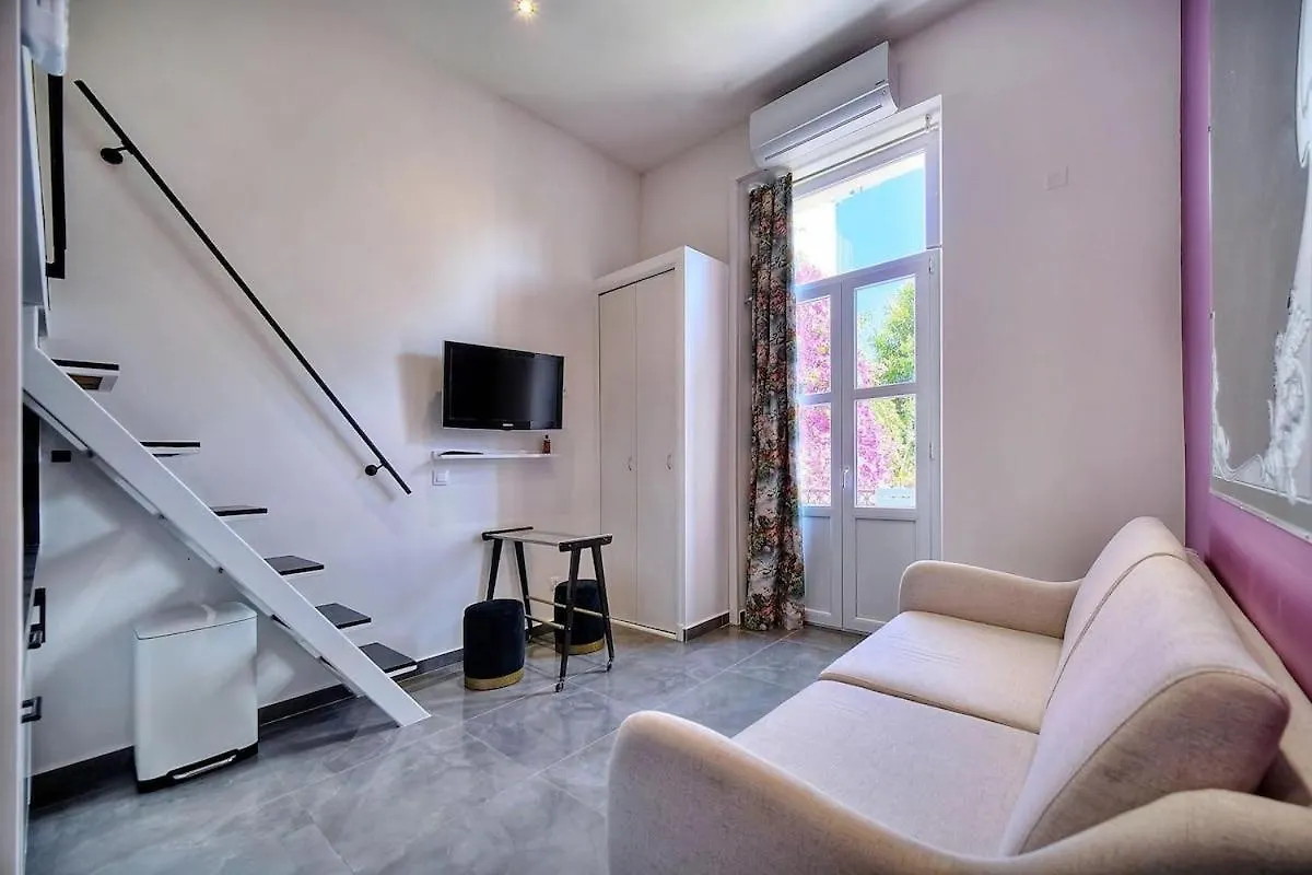 Studio Paulette Mezzanine - 500M From The Beach Cannes Apartment