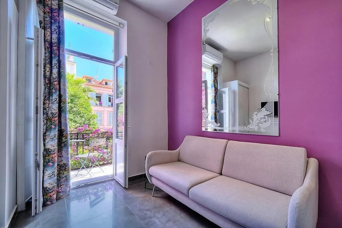 Studio Paulette Mezzanine - 500M From The Beach Cannes France